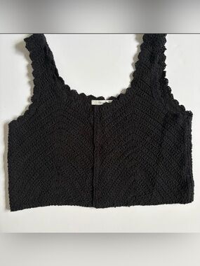 Timing Black Crochet Crop Tank